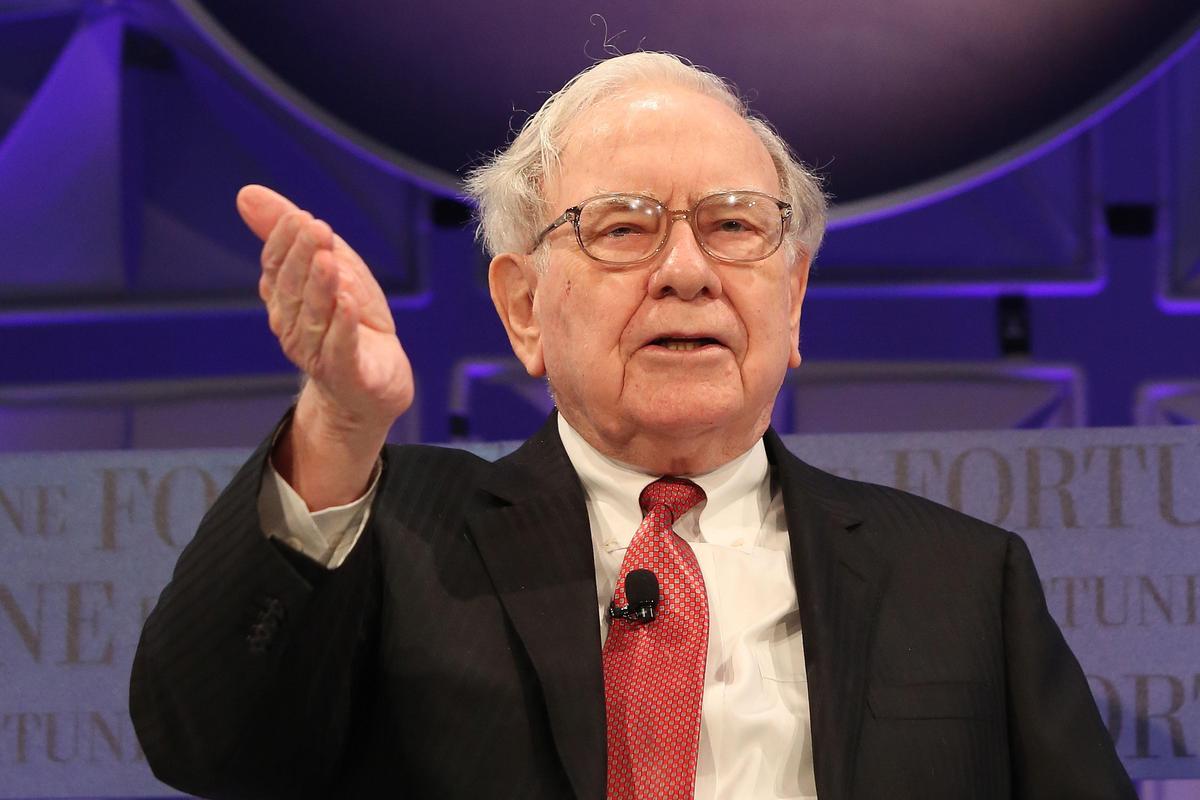 10 Nasihat Bijak Warren Buffett dalam Investasi